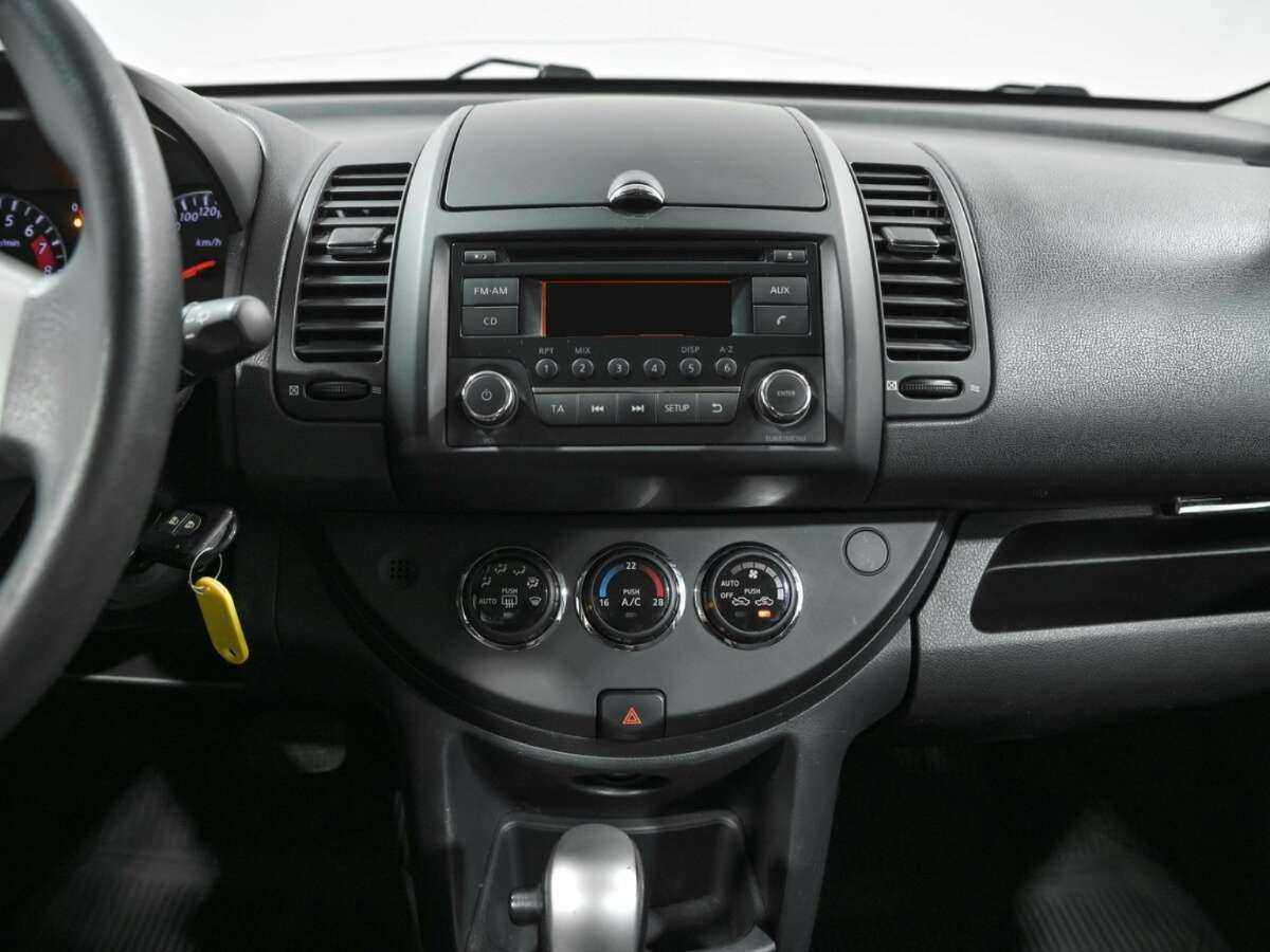 Nissan Note б/у, 2013, Автоматическая. Фото: #10