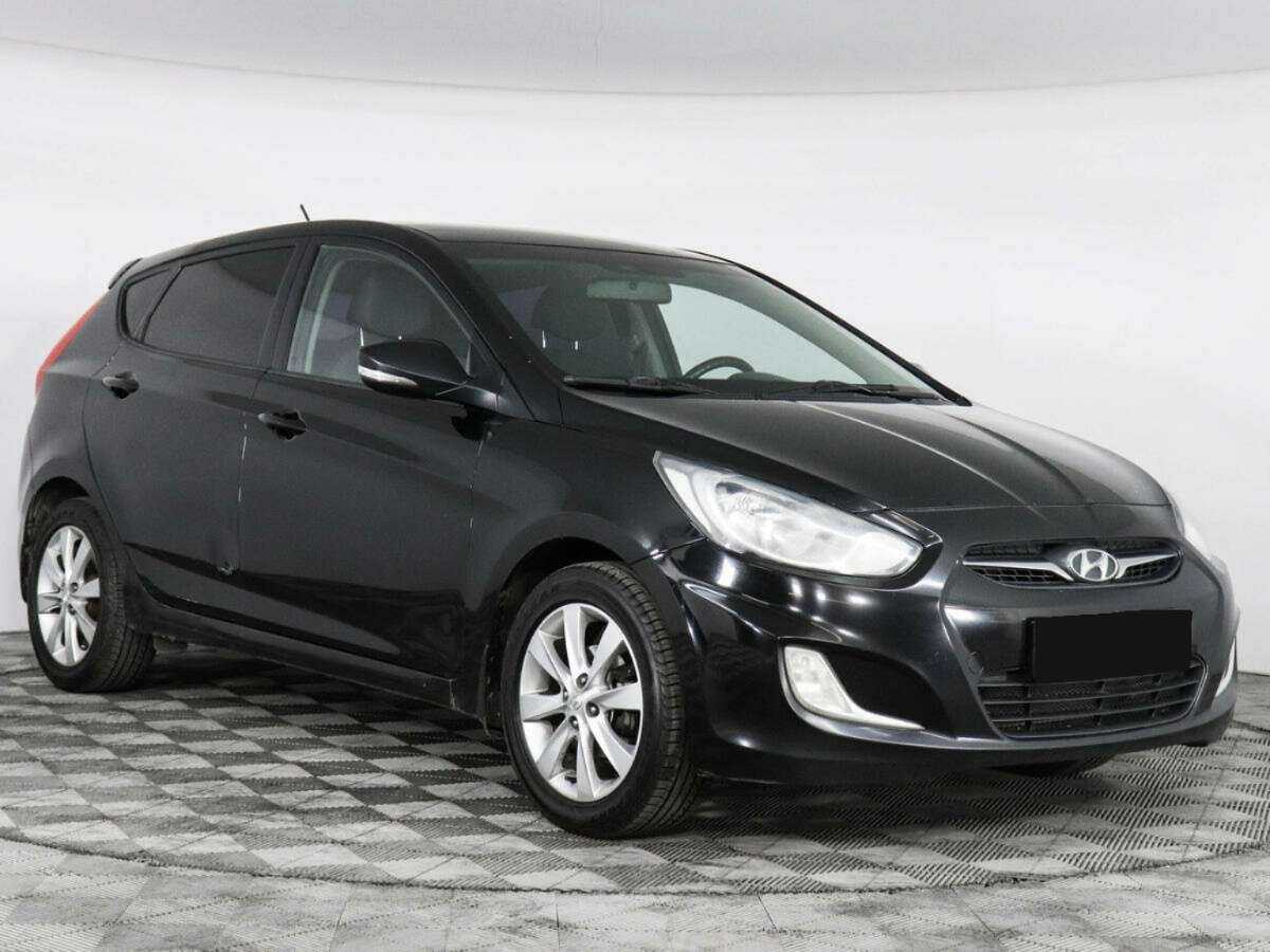 Hyundai Solaris б/у, 2012, Автоматическая. Фото: #1