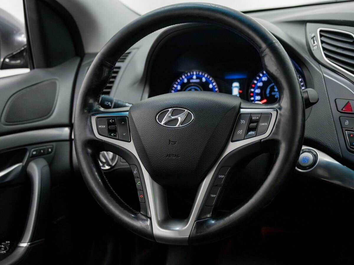 Hyundai i40 б/у, 2012, Автоматическая. Фото: #10