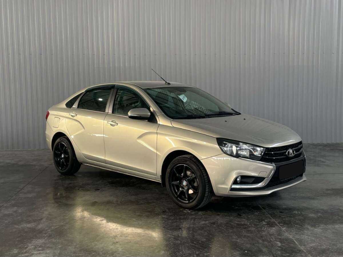 Lada (ВАЗ) Vesta б/у, 2017, Механическая. Фото: #2
