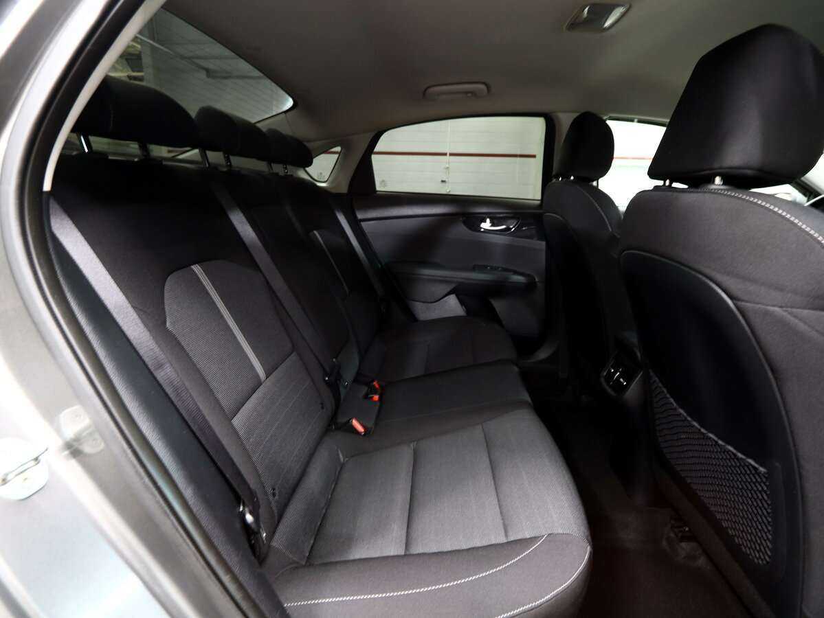 Kia Cerato б/у, 2020, Автоматическая. Фото: #11