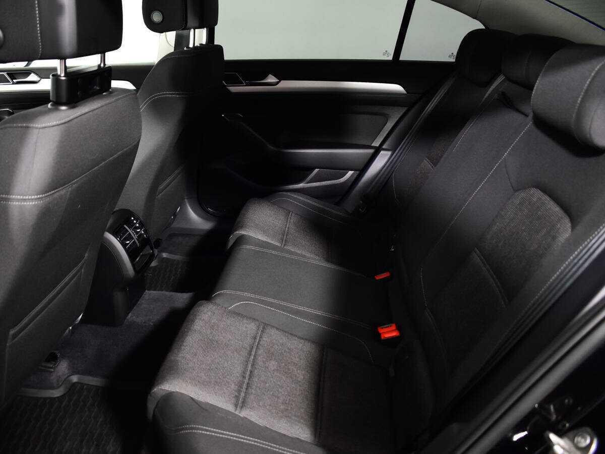 Volkswagen Passat б/у, 2016, Роботизированная. Фото: #5