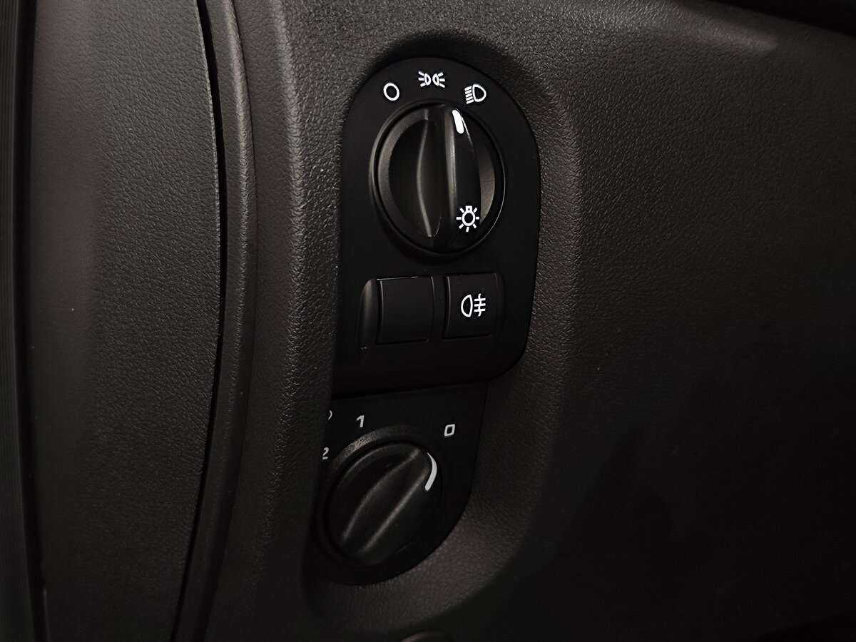 Lada (ВАЗ) Granta б/у, 2019, Механическая. Фото: #15