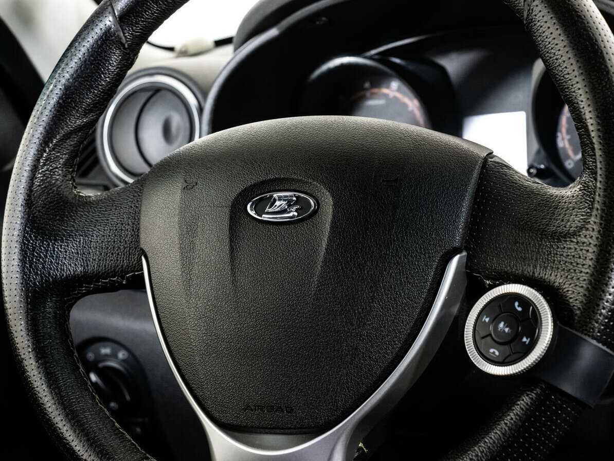 Lada (ВАЗ) Granta б/у, 2018, Механическая. Фото: #12