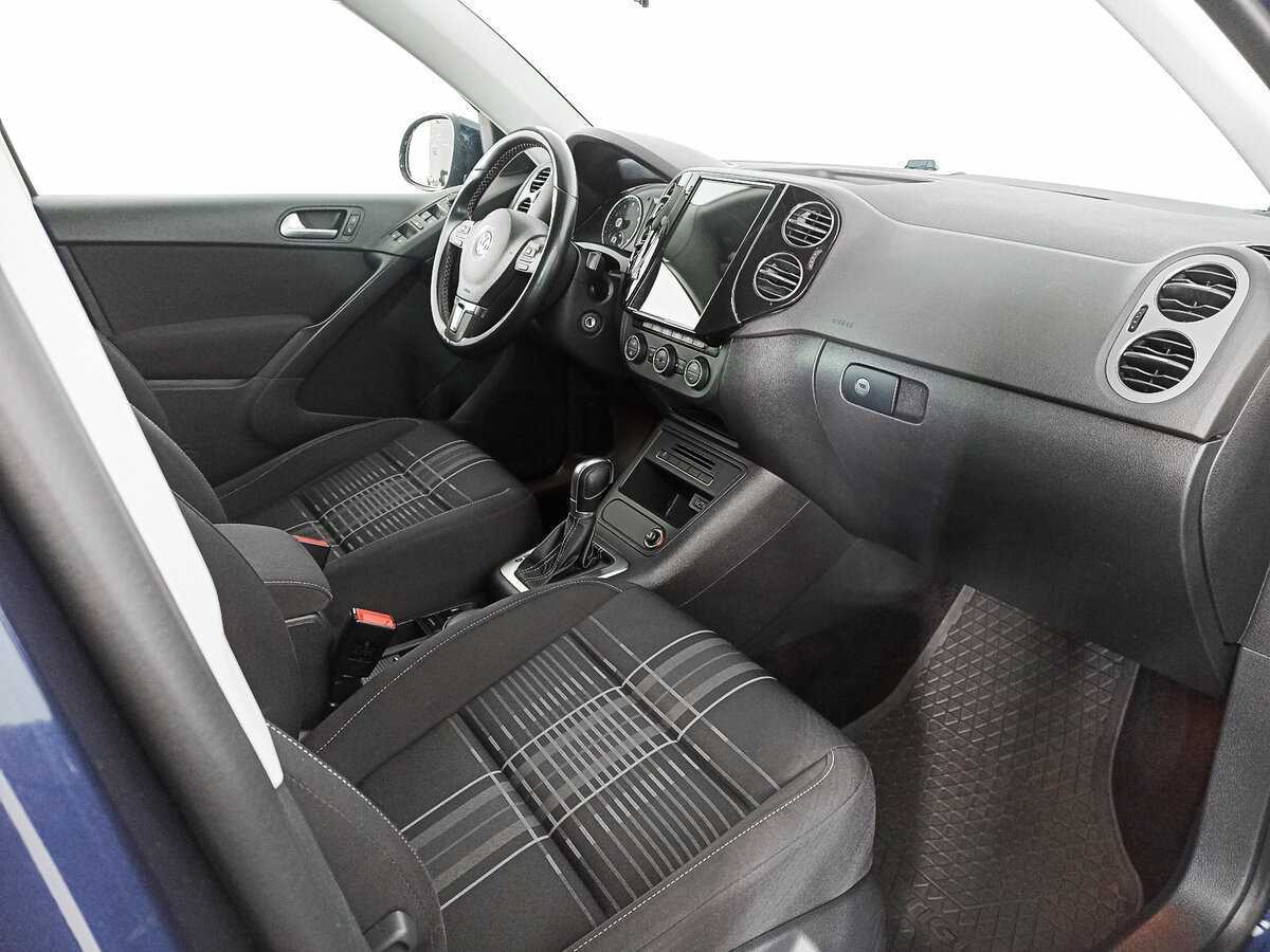 Volkswagen Tiguan б/у, 2016, Автоматическая. Фото: #8