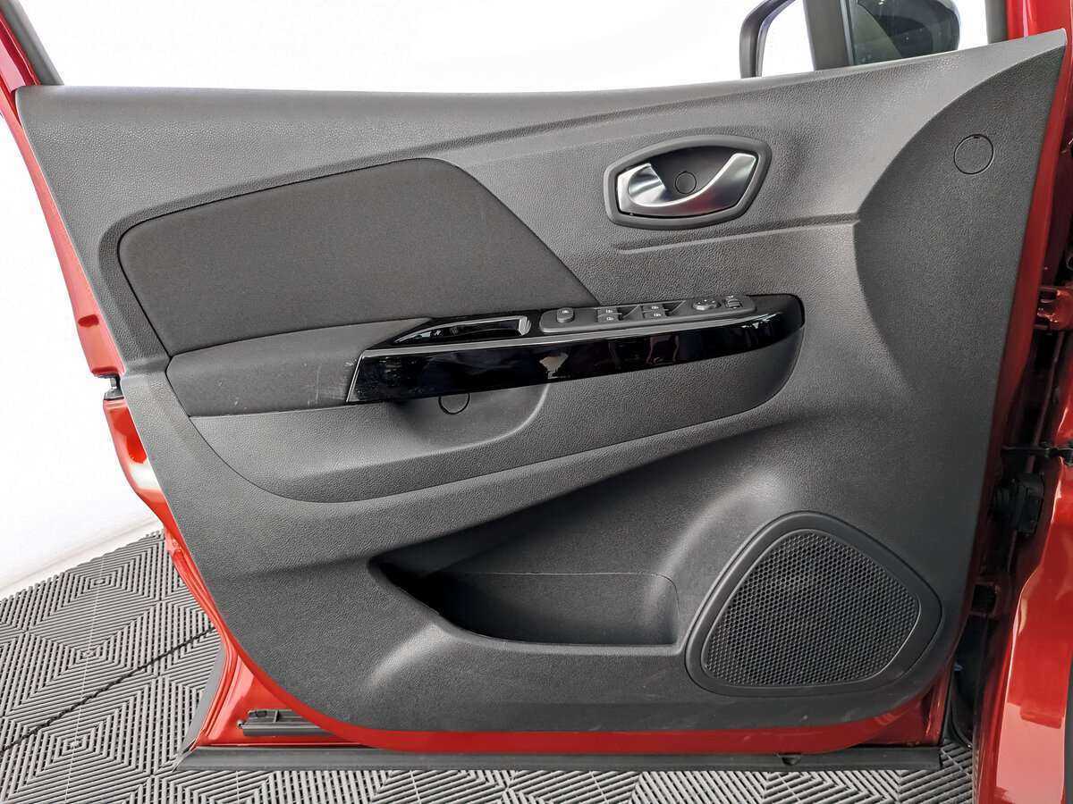 Renault Kaptur б/у, 2022, Вариатор. Фото: #13