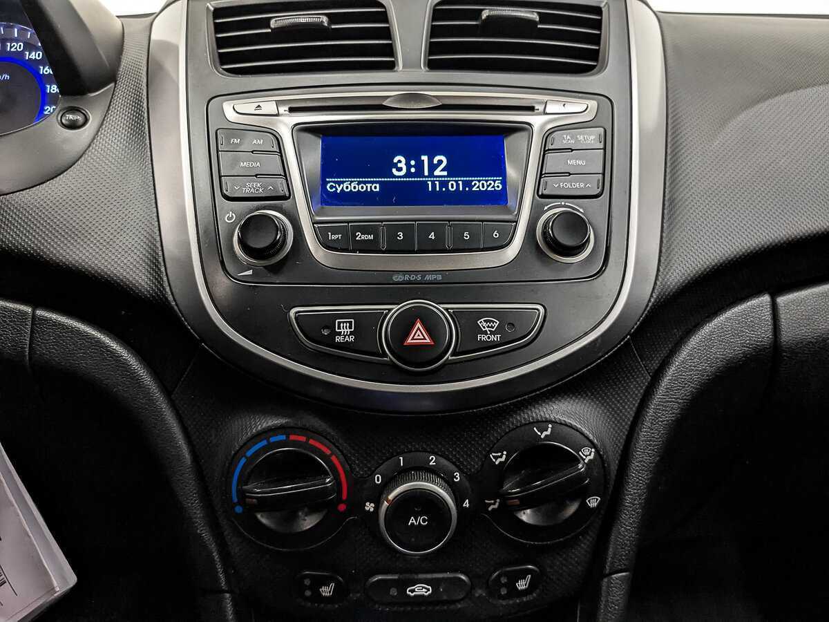 Hyundai Solaris б/у, 2015, Автоматическая. Фото: #14