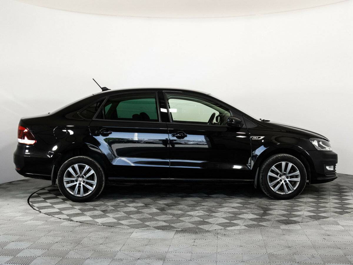 Volkswagen Polo б/у, 2019, Механическая. Фото: #3