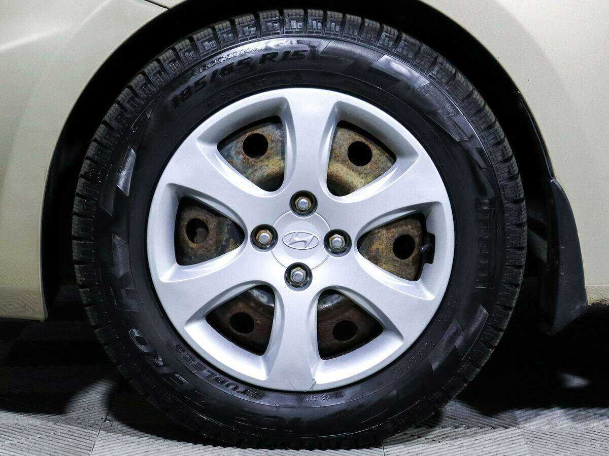 Hyundai Solaris б/у, 2013, Автоматическая. Фото: #14