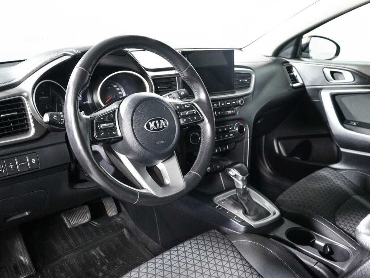 Kia Ceed б/у, 2019, Автоматическая. Фото: #13