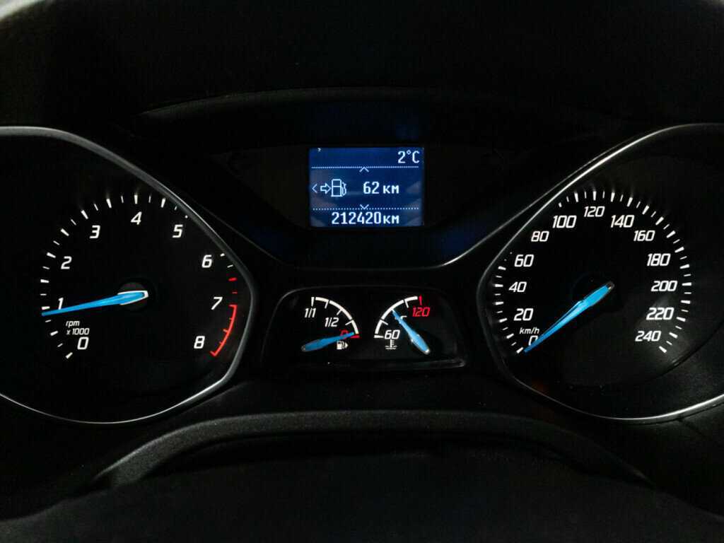 Ford Focus б/у, 2013, Механическая. Фото: #11