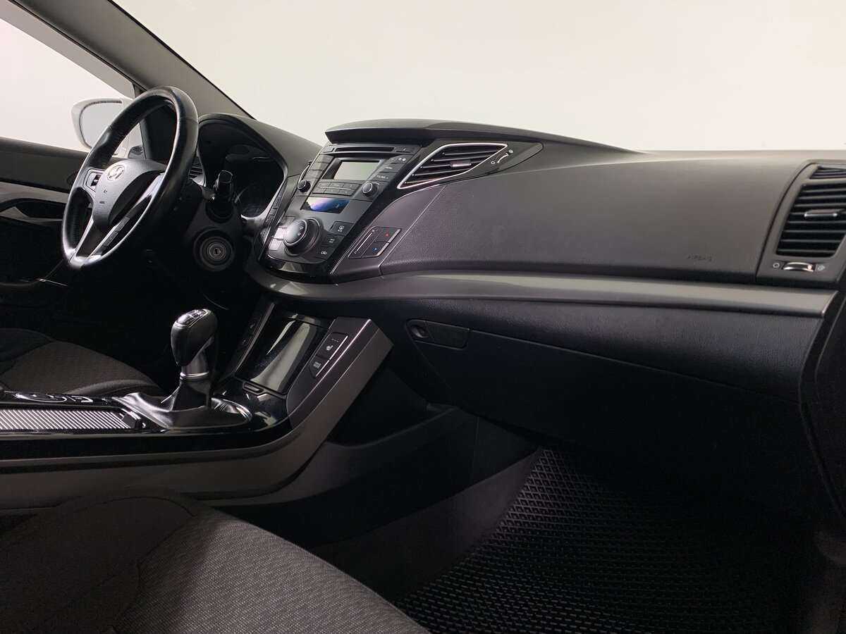 Hyundai i40 б/у, 2015, Механическая. Фото: #10