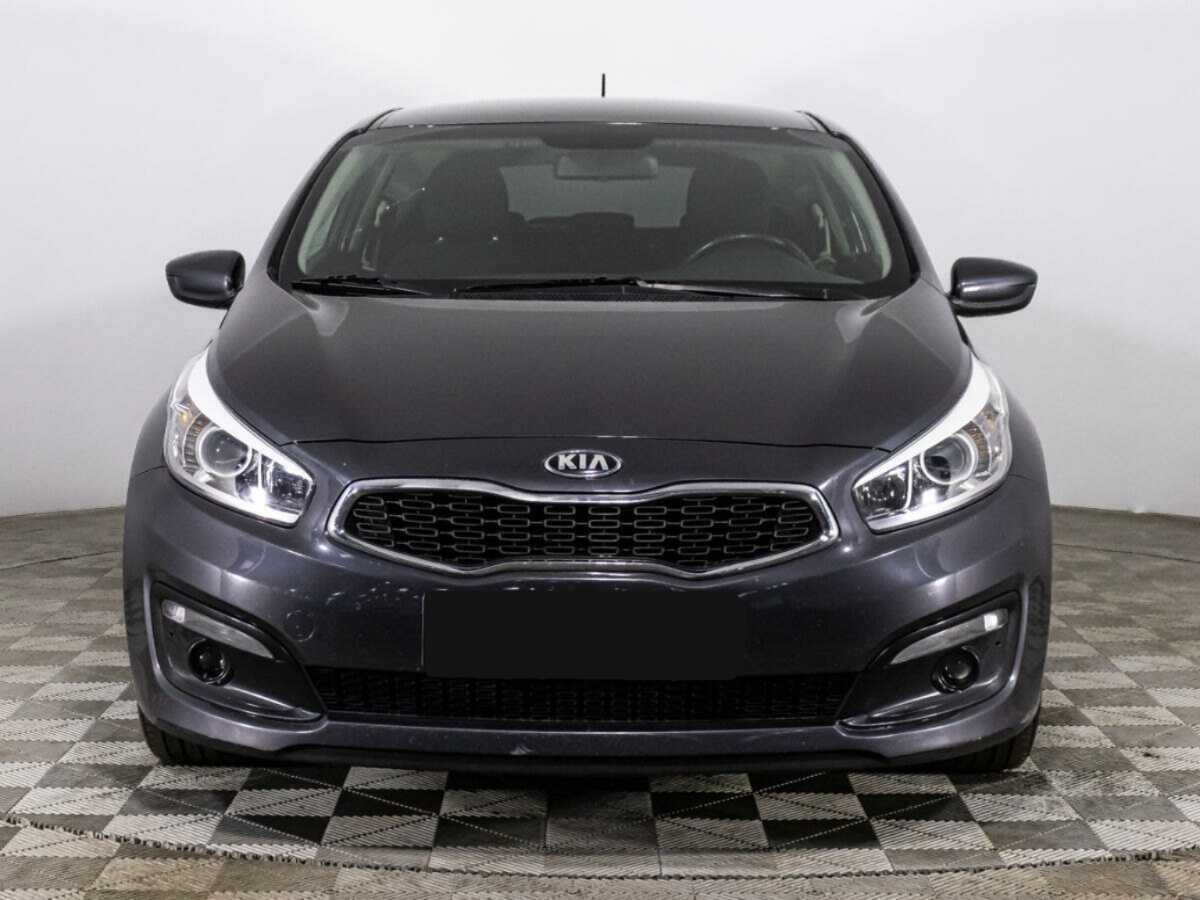 Kia Ceed б/у, 2016, Автоматическая. Фото: #1