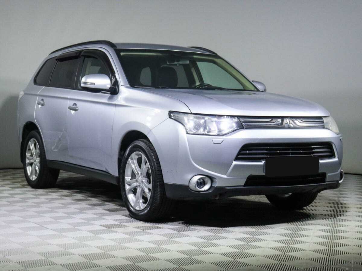 Mitsubishi Outlander б/у, 2012, Вариатор. Фото: #2