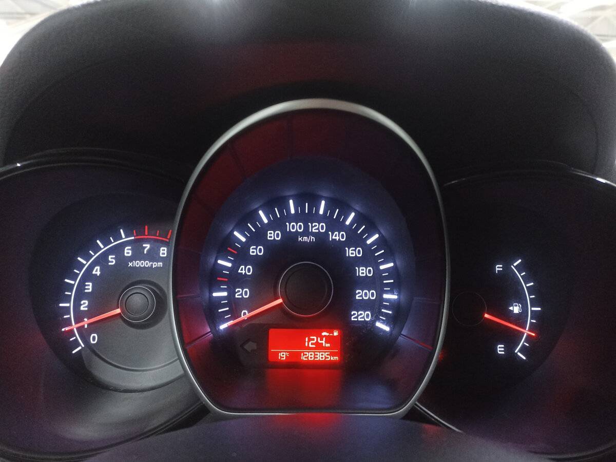 Kia Rio б/у, 2015, Механическая. Фото: #12