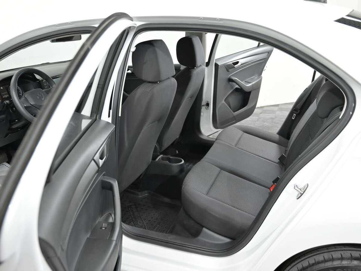 Volkswagen Polo б/у, 2020, Автоматическая. Фото: #5