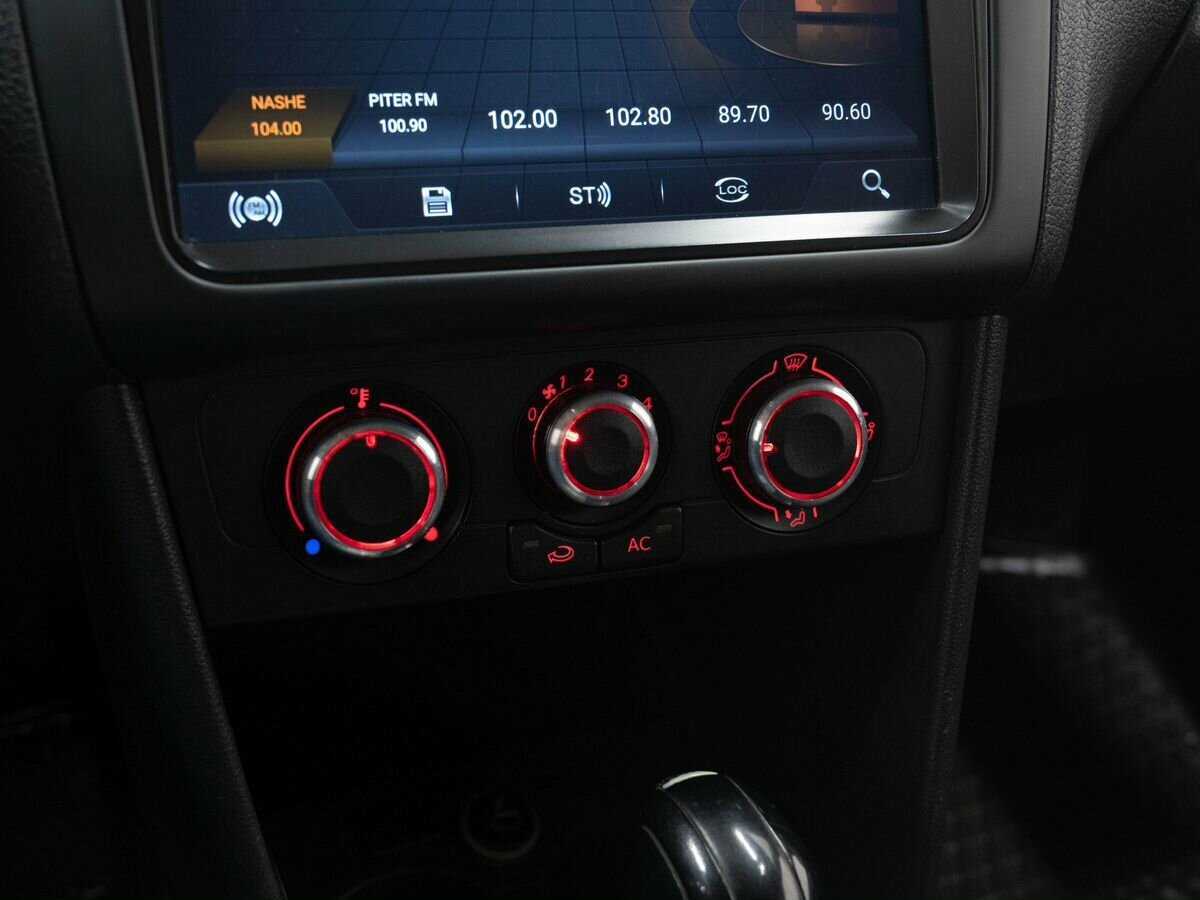 Volkswagen Polo б/у, 2014, Автоматическая. Фото: #18