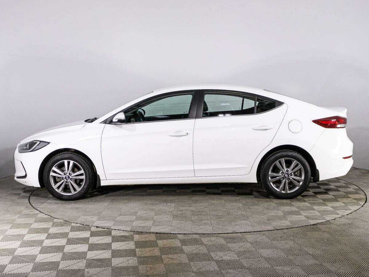 Hyundai Elantra б/у, 2016, Автоматическая. Фото: #7