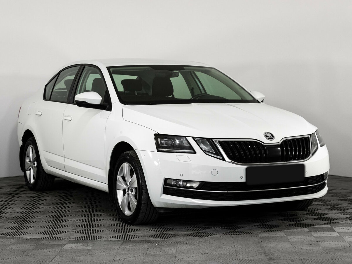 Skoda Octavia б/у, 2017, Роботизированная. Фото: #2