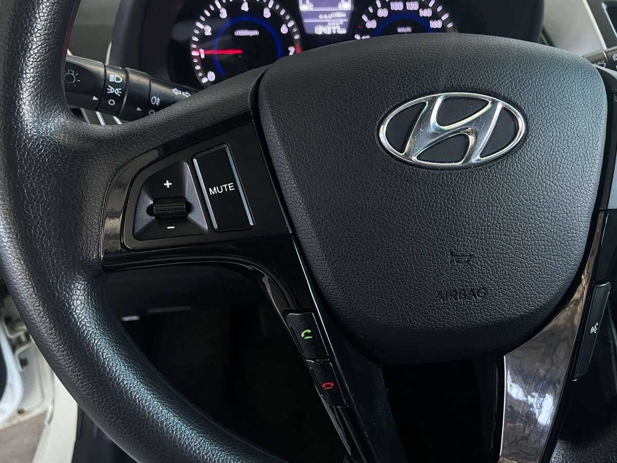 Hyundai Solaris б/у, 2014, Механическая. Фото: #10