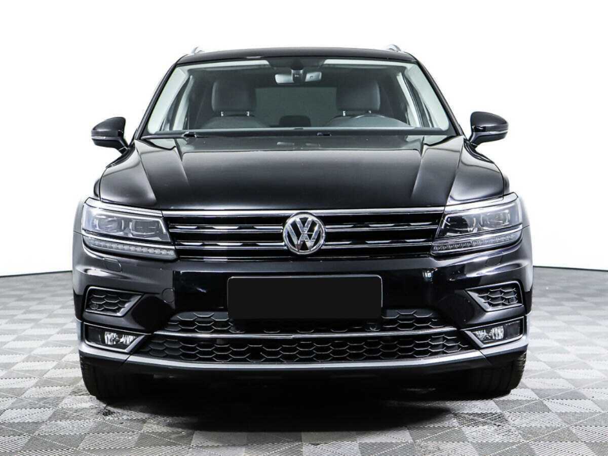 Volkswagen Tiguan б/у, 2018, Роботизированная. Фото: #1