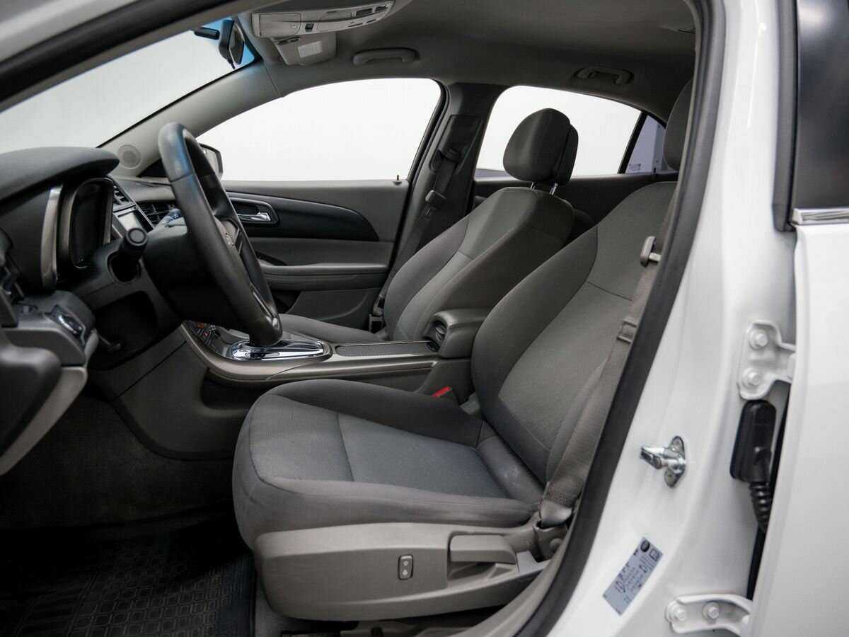 Chevrolet Malibu б/у, 2012, Автоматическая. Фото: #13