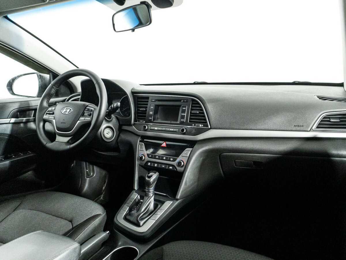 Hyundai Elantra б/у, 2017, Автоматическая. Фото: #8