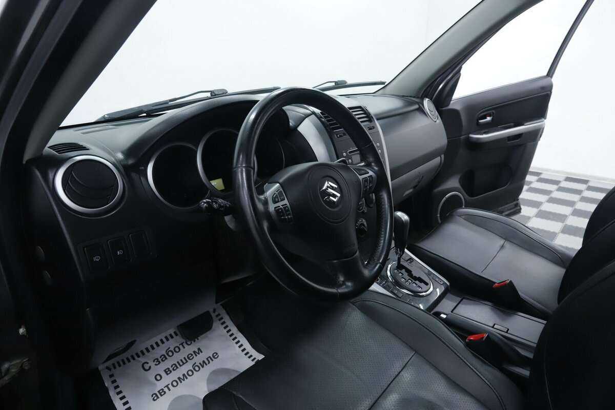 Suzuki Grand Vitara б/у, 2012, Автоматическая. Фото: #8