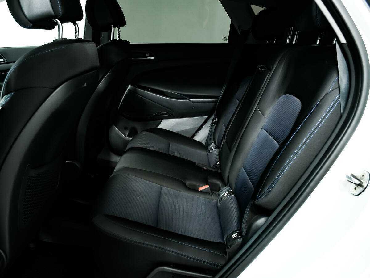 Hyundai Tucson б/у, 2016, Автоматическая. Фото: #11