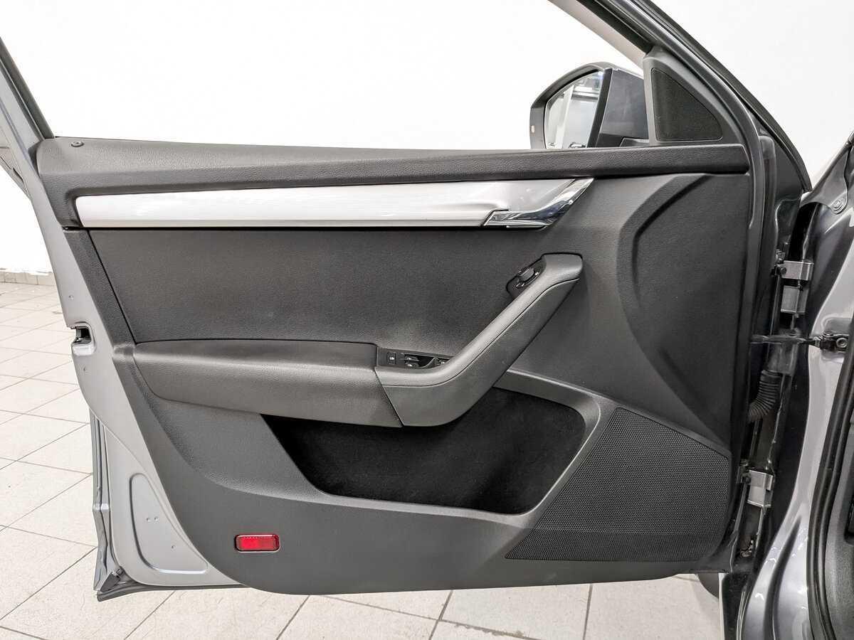 Skoda Octavia б/у, 2016, Роботизированная. Фото: #18