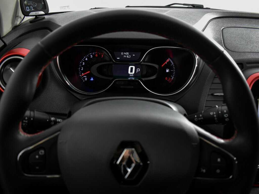 Renault Kaptur б/у, 2018, Автоматическая. Фото: #18