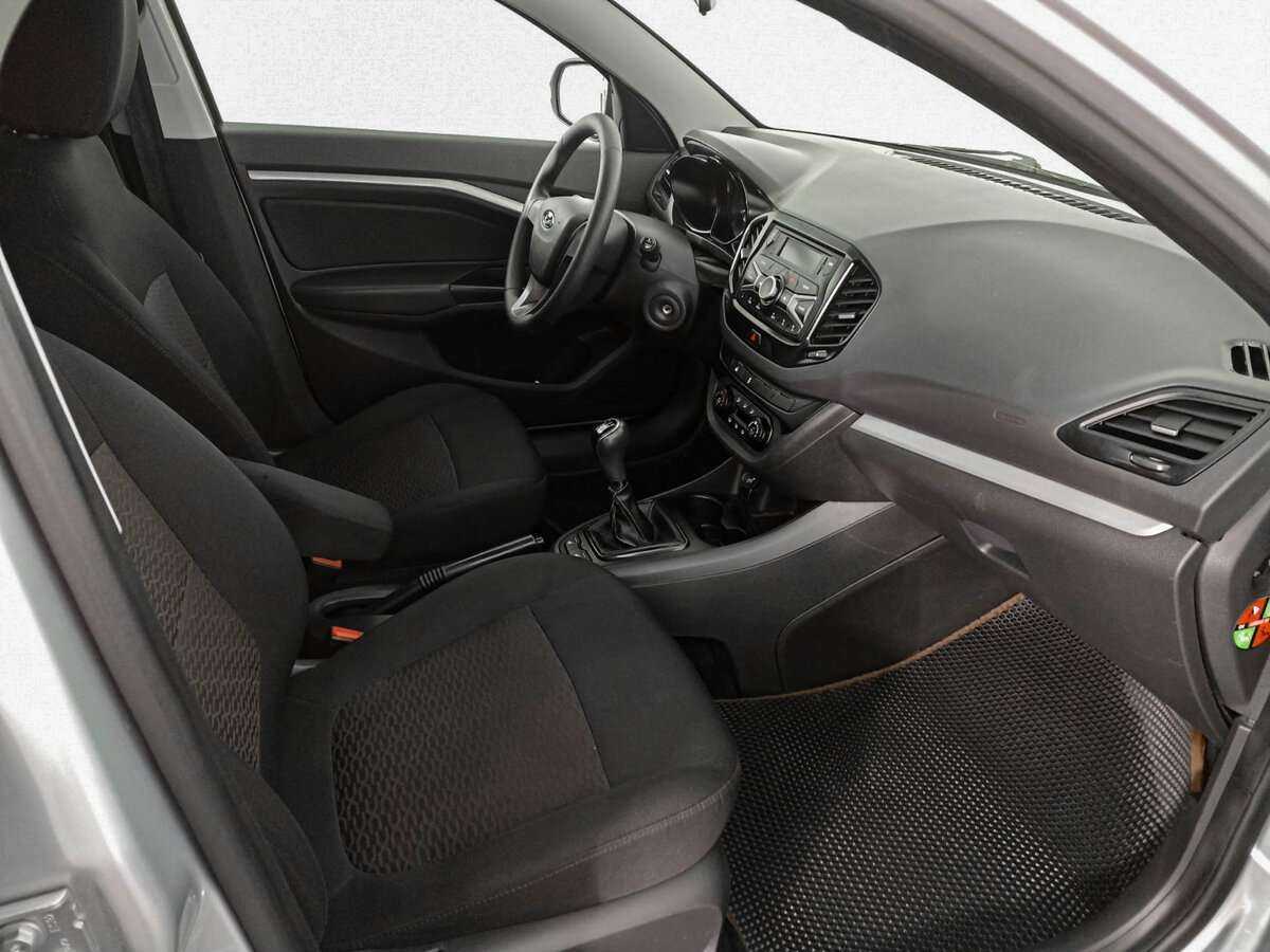 Lada (ВАЗ) Vesta б/у, 2017, Механическая. Фото: #8