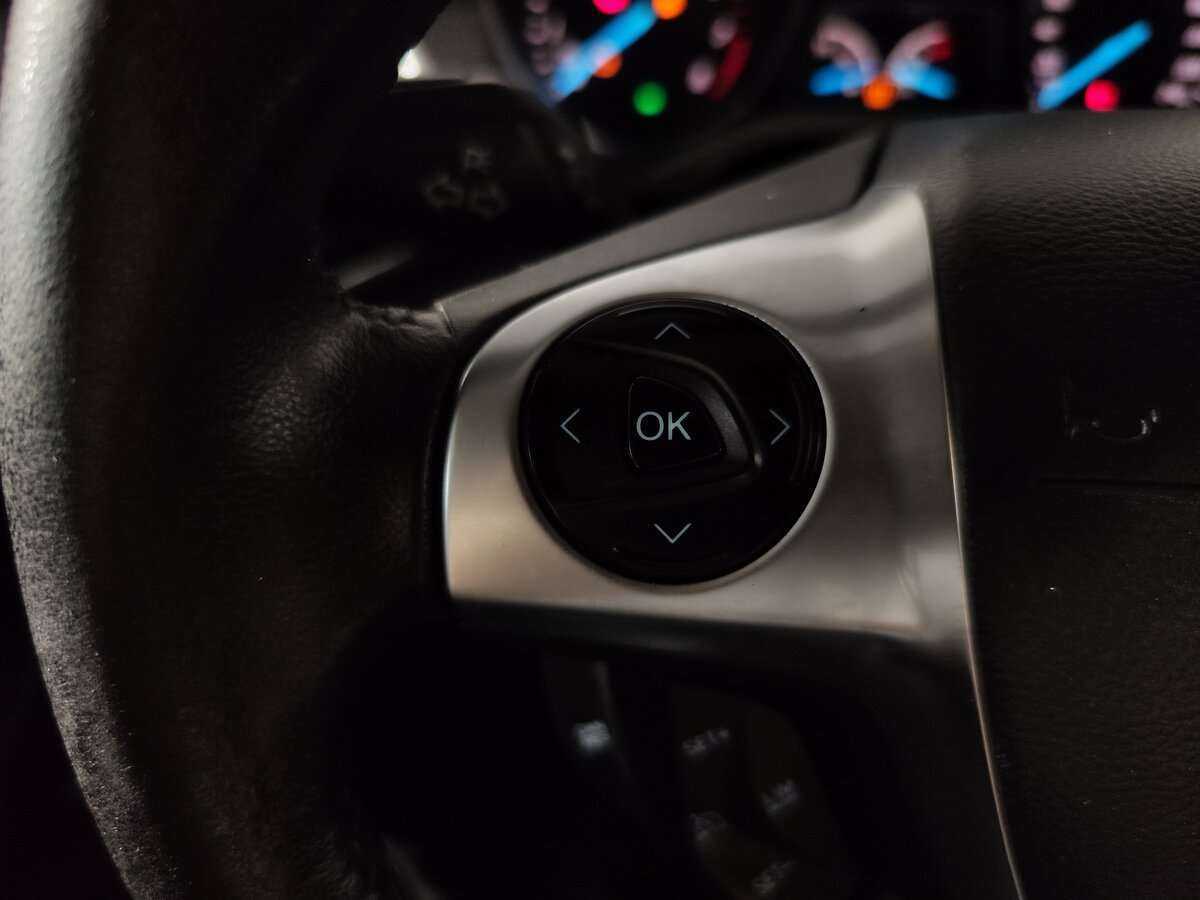 Ford Kuga б/у, 2015, Автоматическая. Фото: #9