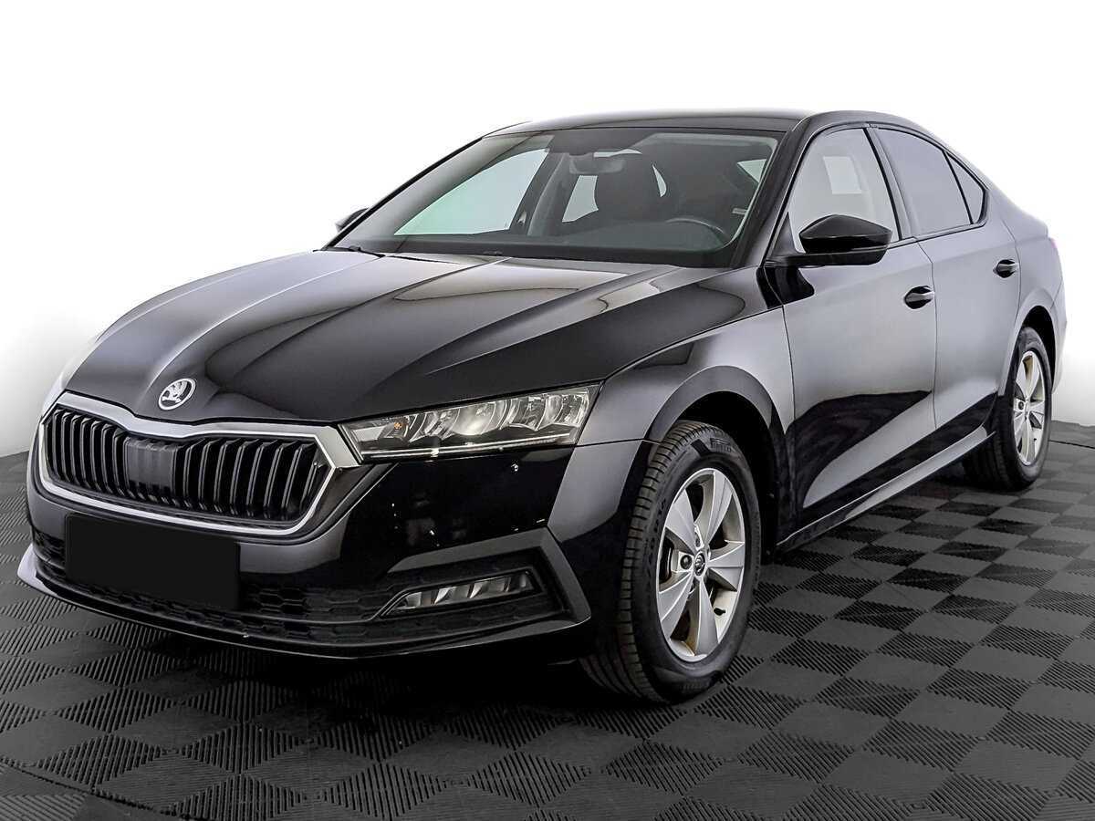 Skoda Octavia б/у, 2021, Механическая. Фото: #0