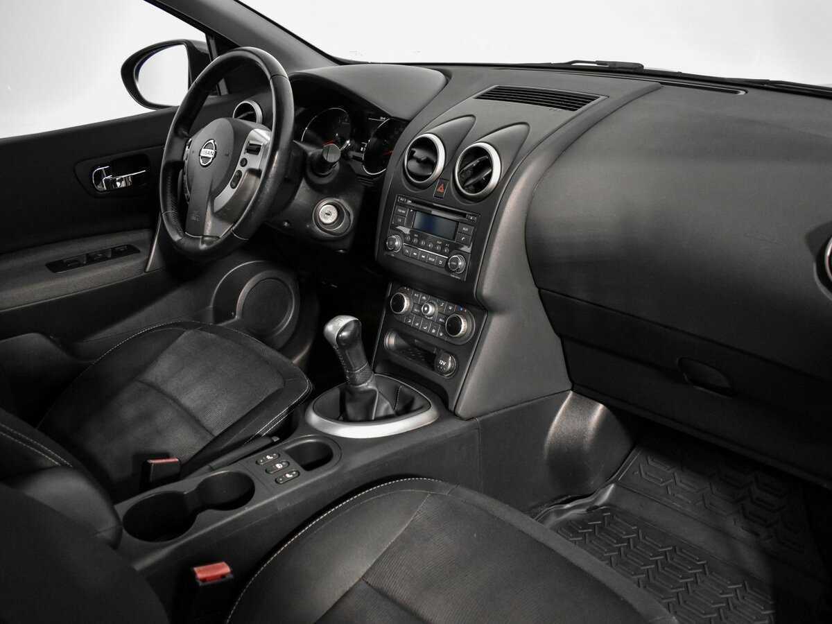Nissan Qashqai б/у, 2013, Механическая. Фото: #12