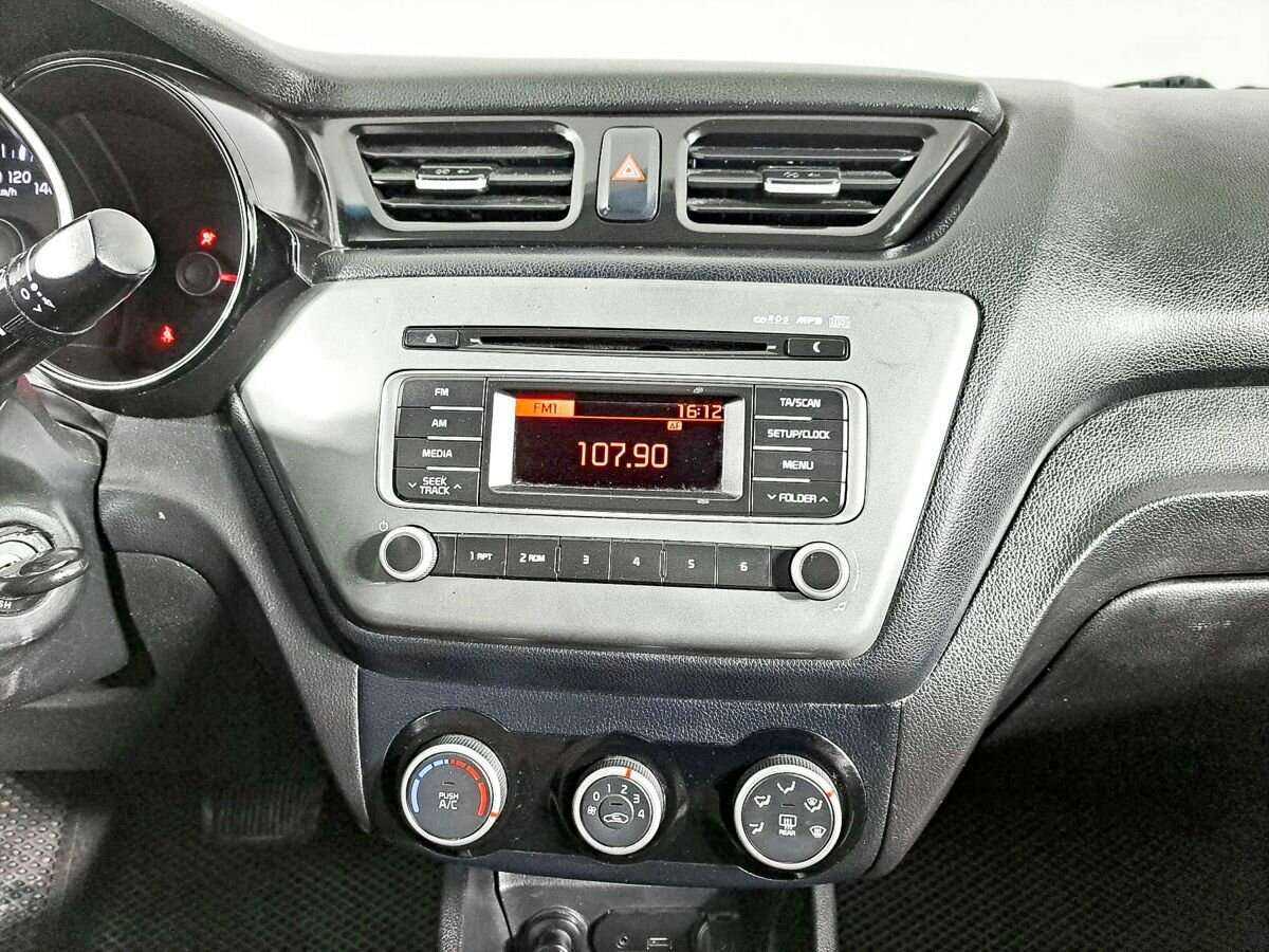 Kia Rio б/у, 2016, Автоматическая. Фото: #12