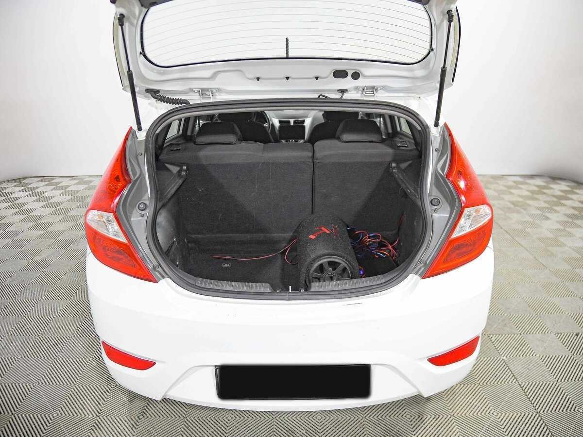 Hyundai Solaris б/у, 2013, Автоматическая. Фото: #14