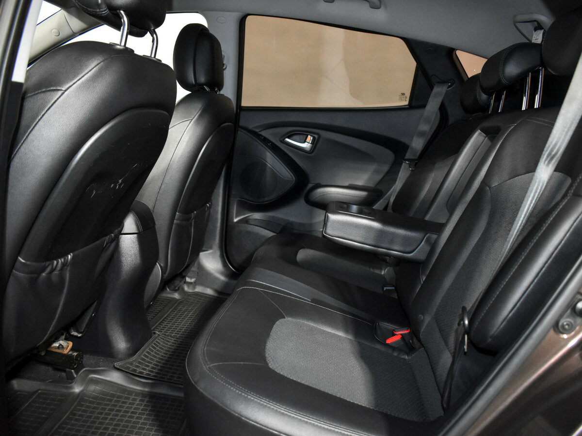 Hyundai ix35 б/у, 2013, Автоматическая. Фото: #8