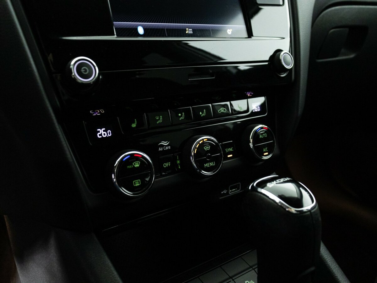Skoda Octavia б/у, 2019, Автоматическая. Фото: #14