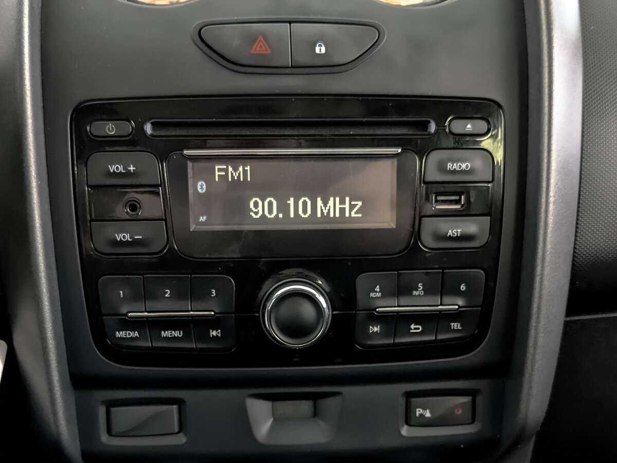 Renault Duster б/у, 2016, Механическая. Фото: #15