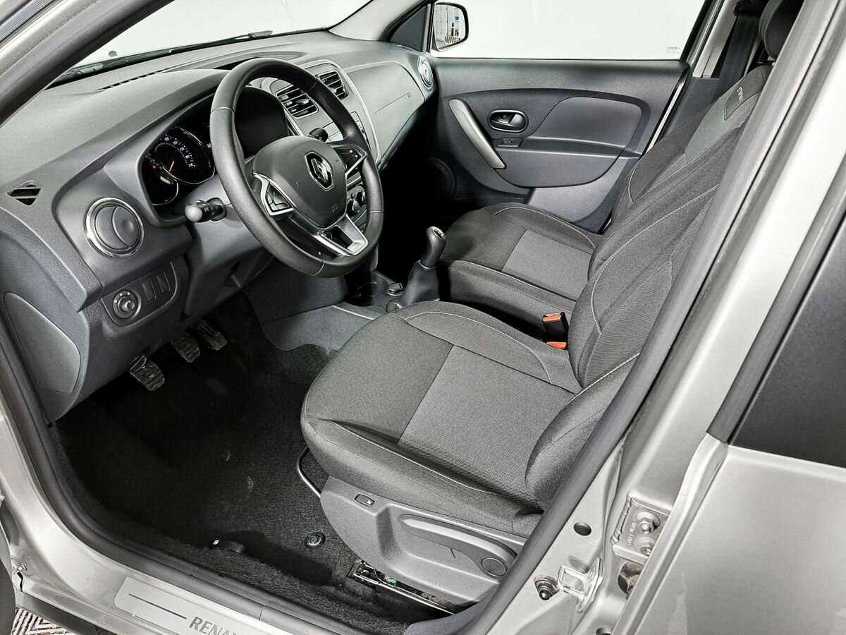 Renault Sandero б/у, 2020, Механическая. Фото: #13