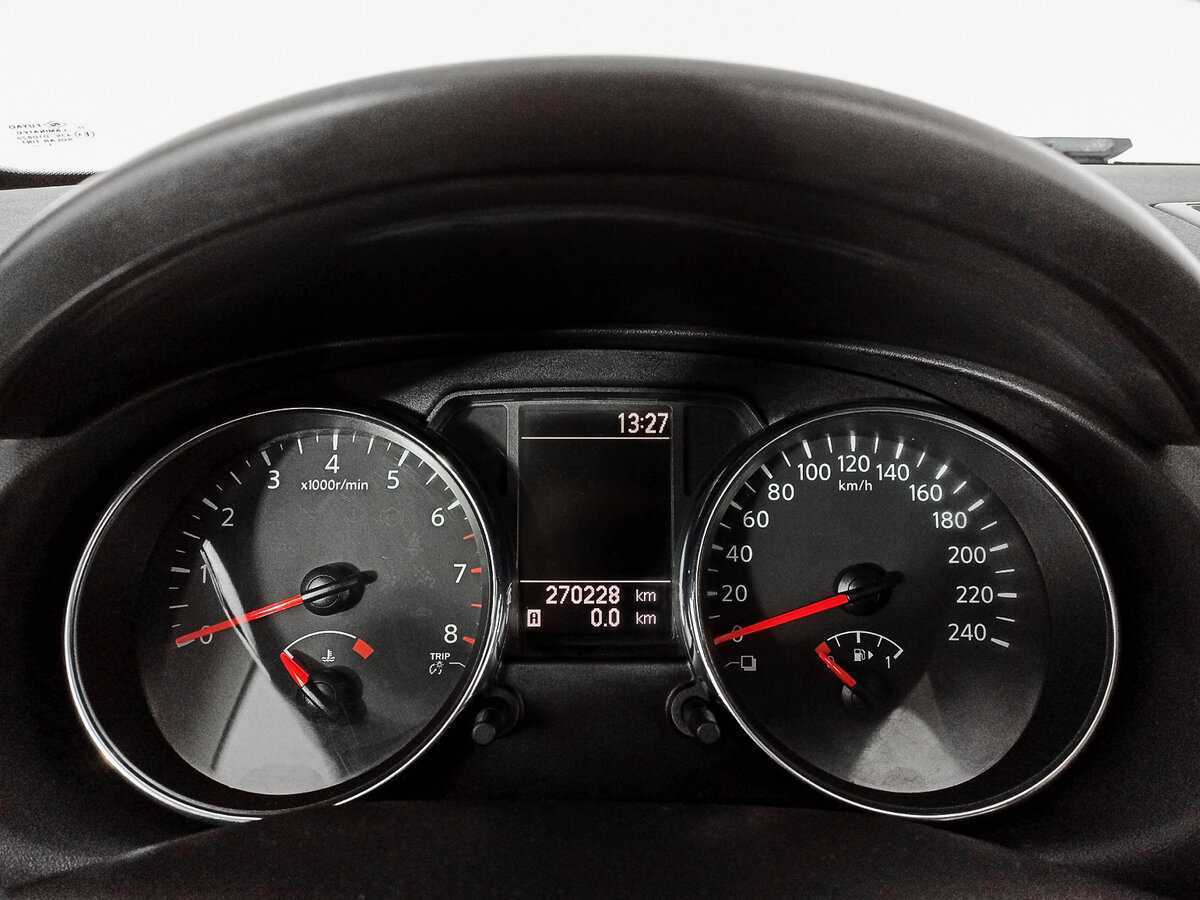 Nissan Qashqai б/у, 2012, Механическая. Фото: #10