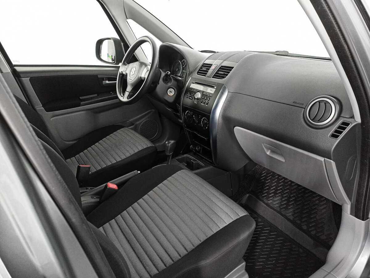 Suzuki SX4 б/у, 2012, Автоматическая. Фото: #10