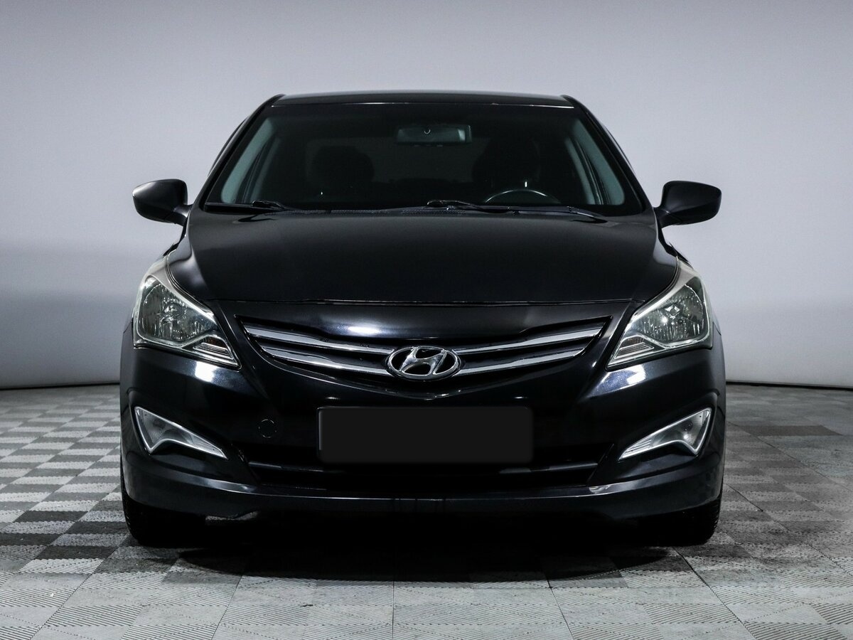 Hyundai Solaris б/у, 2015, Автоматическая. Фото: #1