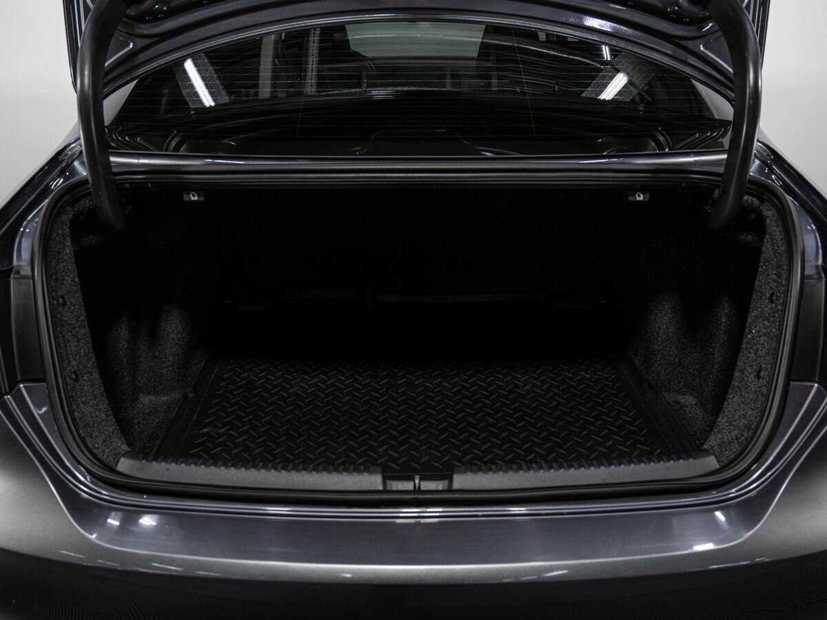 Volkswagen Jetta б/у, 2012, Автоматическая. Фото: #20