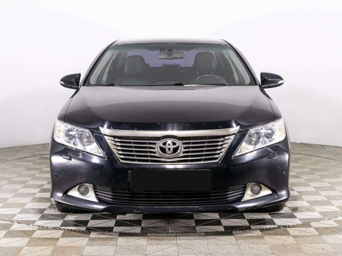 Toyota Camry б/у, 2013, Автоматическая. Фото: #1