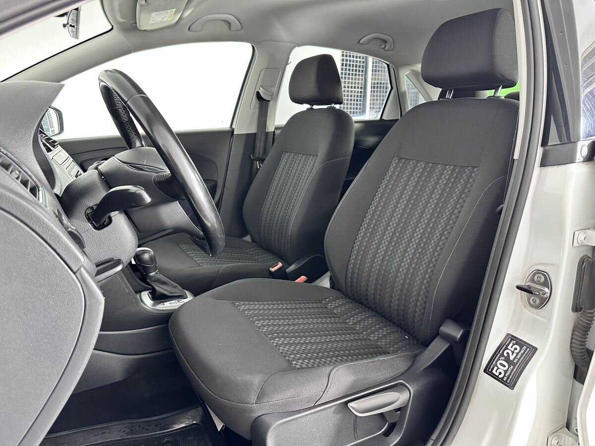 Volkswagen Polo б/у, 2016, Автоматическая. Фото: #7