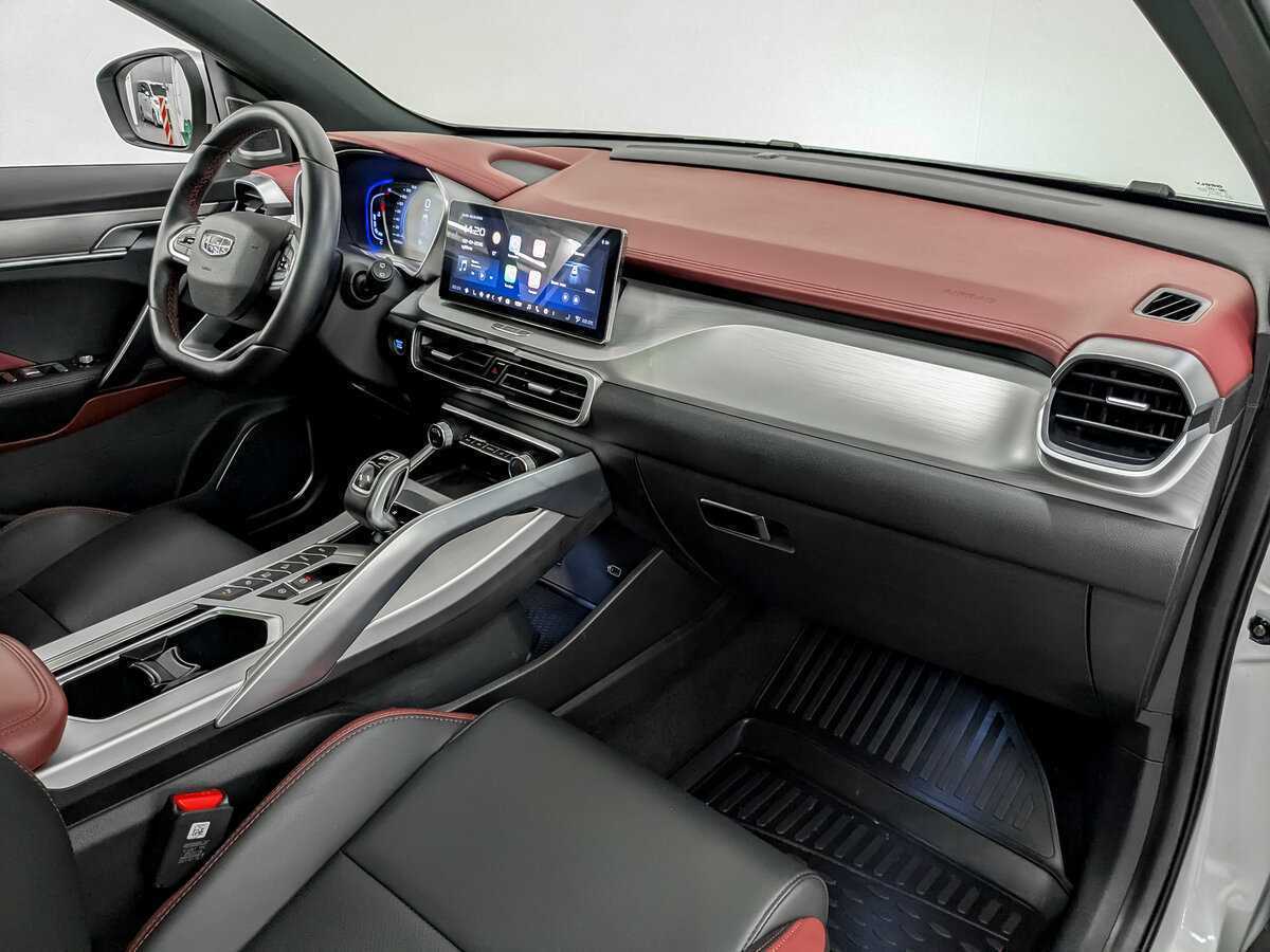 Geely Coolray б/у, 2021, Роботизированная. Фото: #10