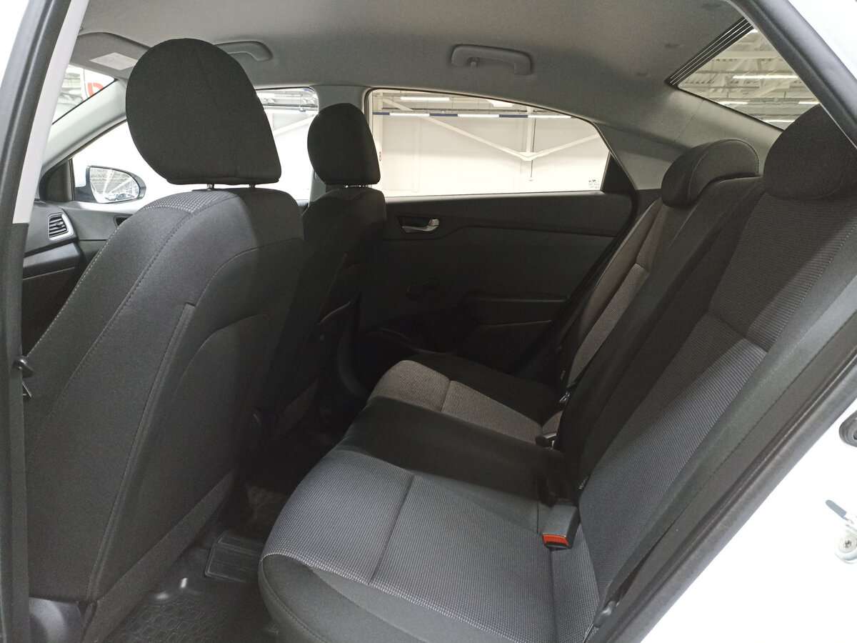 Hyundai Solaris б/у, 2017, Автоматическая. Фото: #11