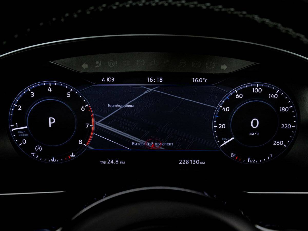 Volkswagen Passat б/у, 2016, Роботизированная. Фото: #24